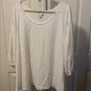 Ava & Viv White Eyelet Top